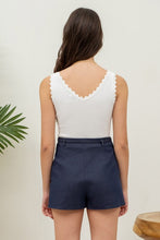 Scallop Sleeveless Top