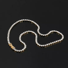 It Girl Necklace